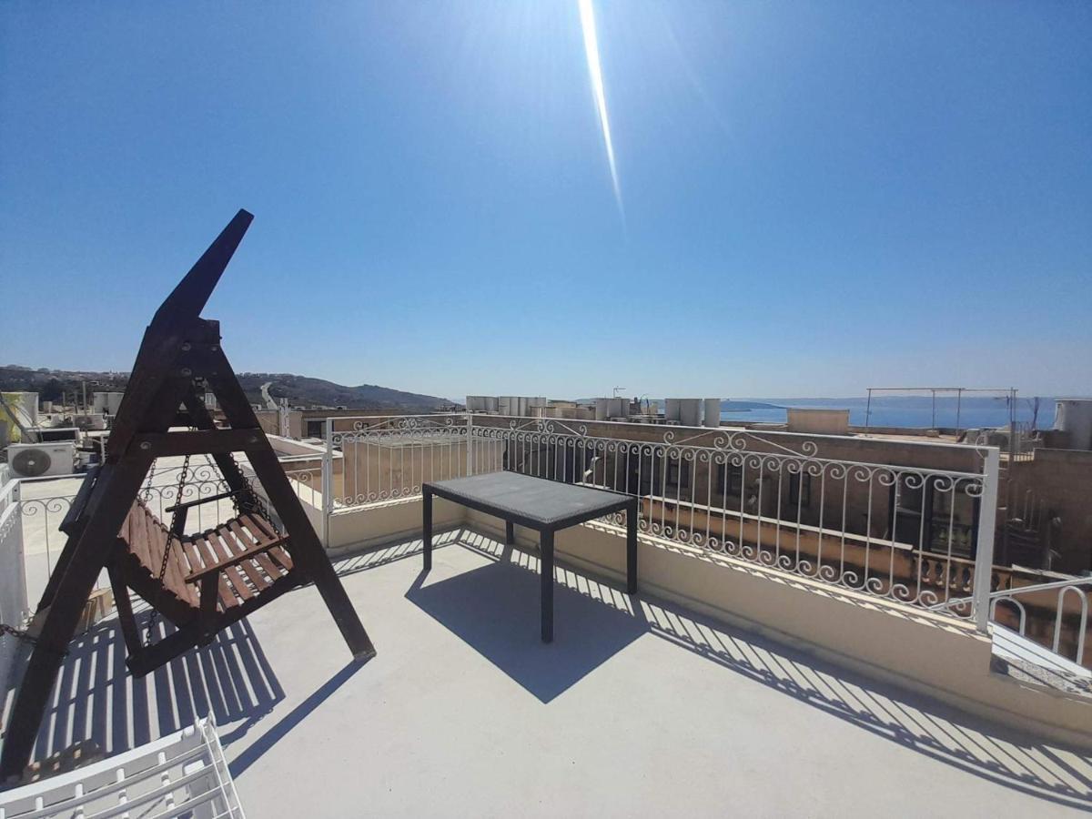 East Breeze Penthouse Διαμέρισμα Mgarr Εξωτερικό φωτογραφία